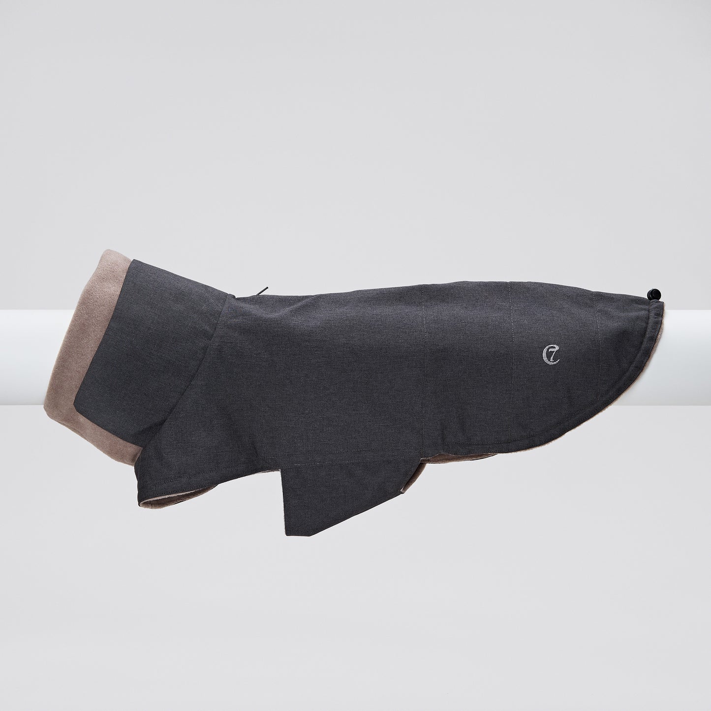 Charlie-And-Friends-Hundprodukter-Hundkläder-Hundjacka-Grå-Front