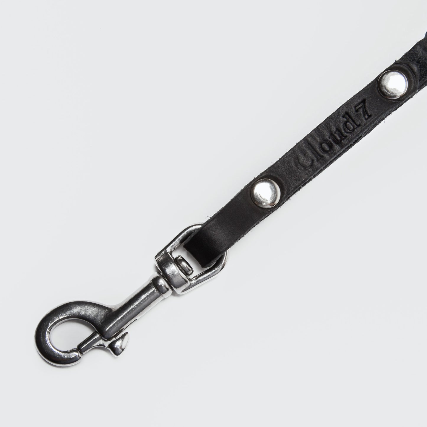 Charlie-And-Friends-Hundprodukter-Hundkoppel-Koppel-Flätat-Läder-Svart-Front